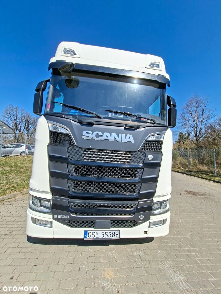 Scania V8 BDF 782 - 2