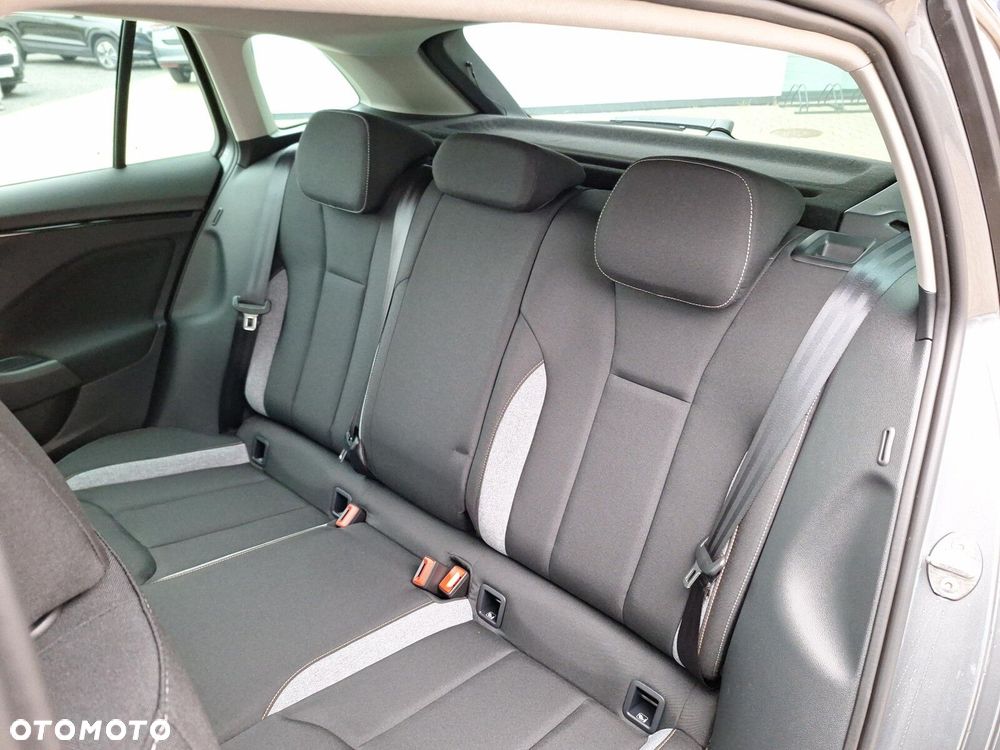 Skoda Scala 1.0 TSI Edition 130 DSG - 25