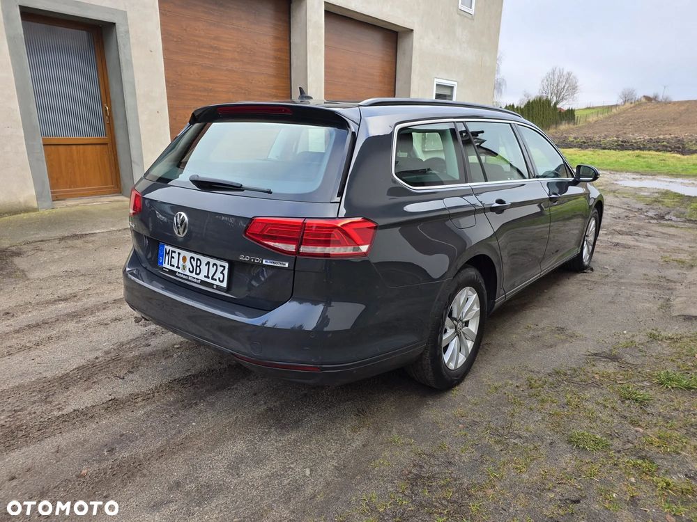 Volkswagen Passat Variant 2.0 TDI SCR DSG Comfortline - 35