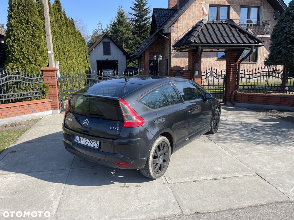 Citroën C4 2.0 HDi VTS - 8