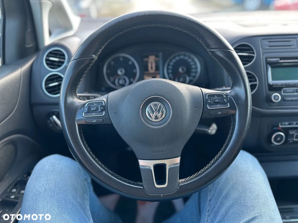 Volkswagen Golf Plus 1.6 TDI BlueMot Comfortline - 24