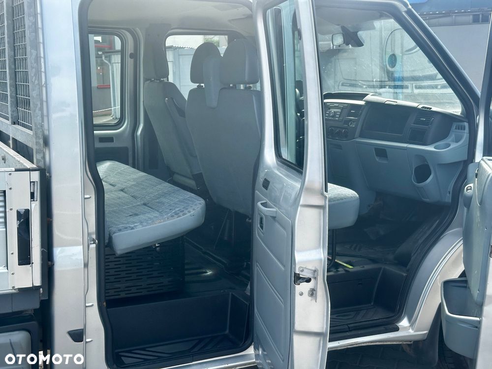 Ford Transit - 8