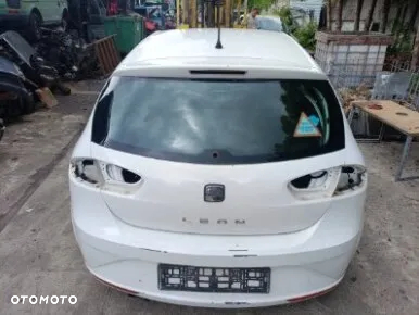 Seat Leon tylni zderzak biały