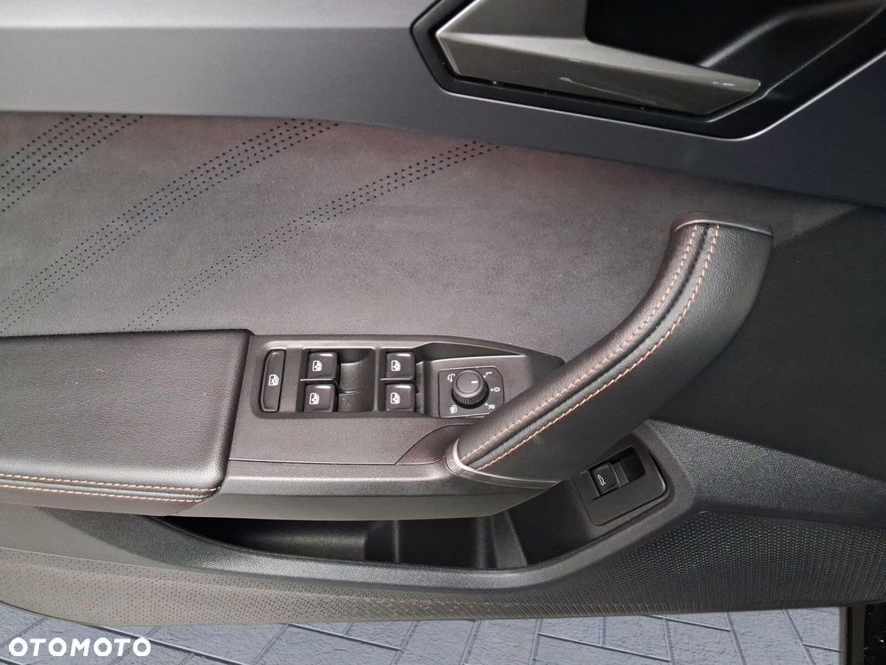 Cupra Formentor 1.5 eTSI mHEV DSG - 12