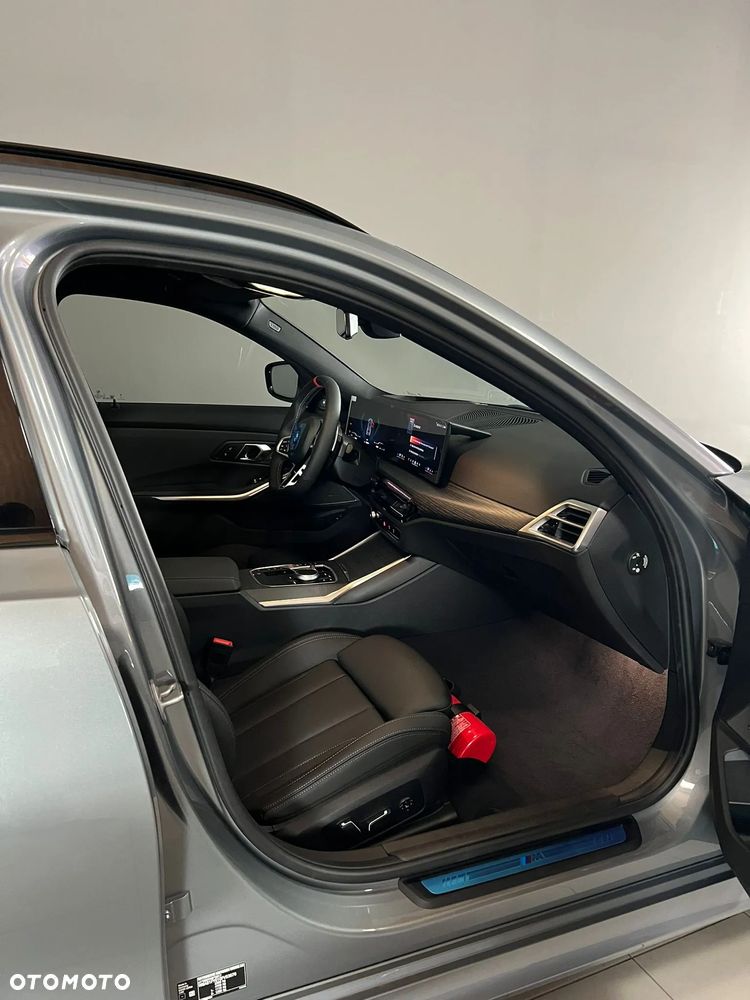 BMW Seria 3 - 13