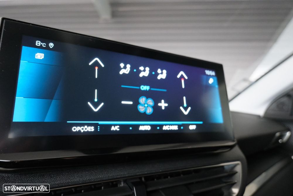 Peugeot 3008 1.2 PureTech Allure Pack EAT8 - 26