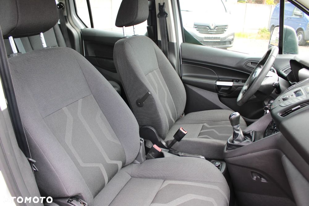 Ford Tourneo Connect 1.6 TDCi Ambiente - 20