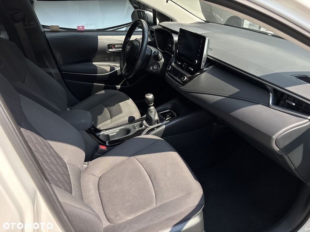 Toyota Corolla - 15