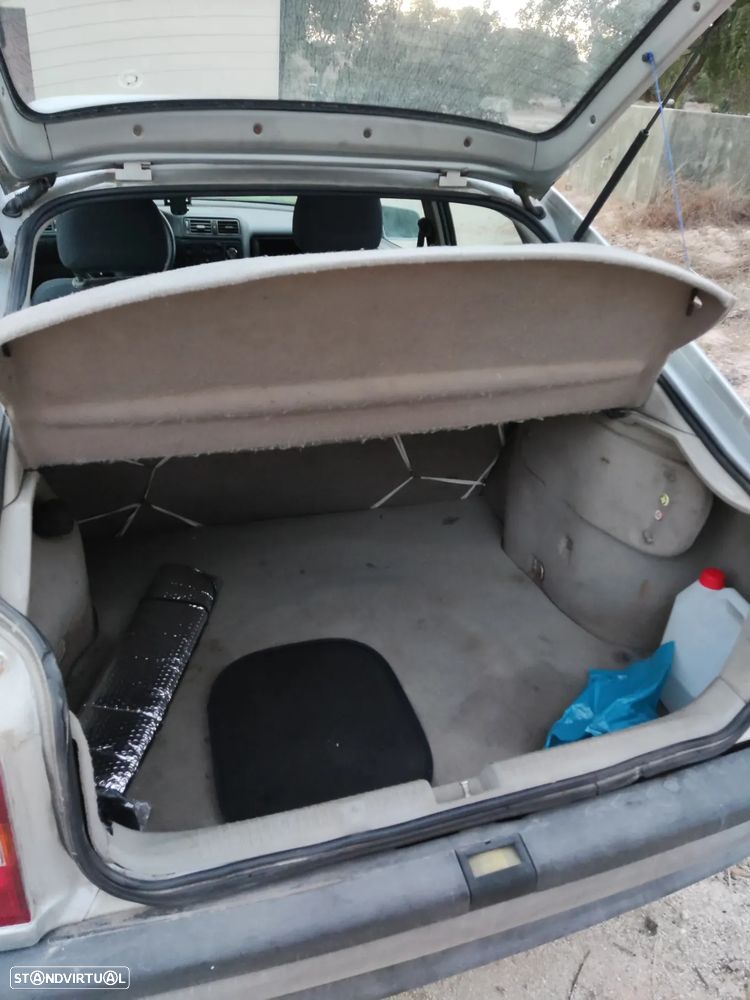 Opel Vectra 1.4 GL - 2