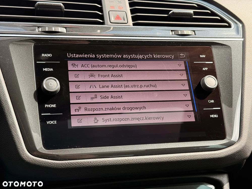 Volkswagen Tiguan 2.0 TDI SCR 4Mot Elegance DSG - 38