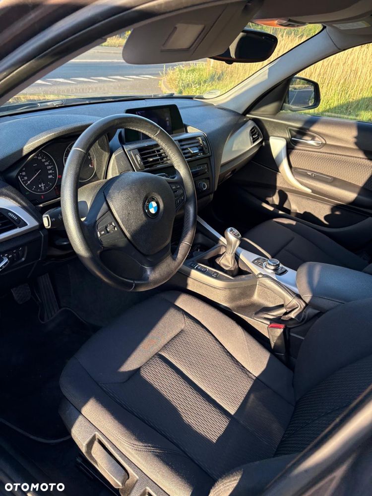 BMW Seria 1 - 8