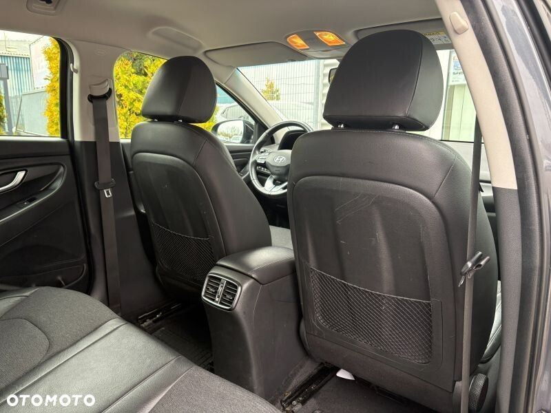 Hyundai i30 1.5 T-GDI 48V Executive DCT - 15