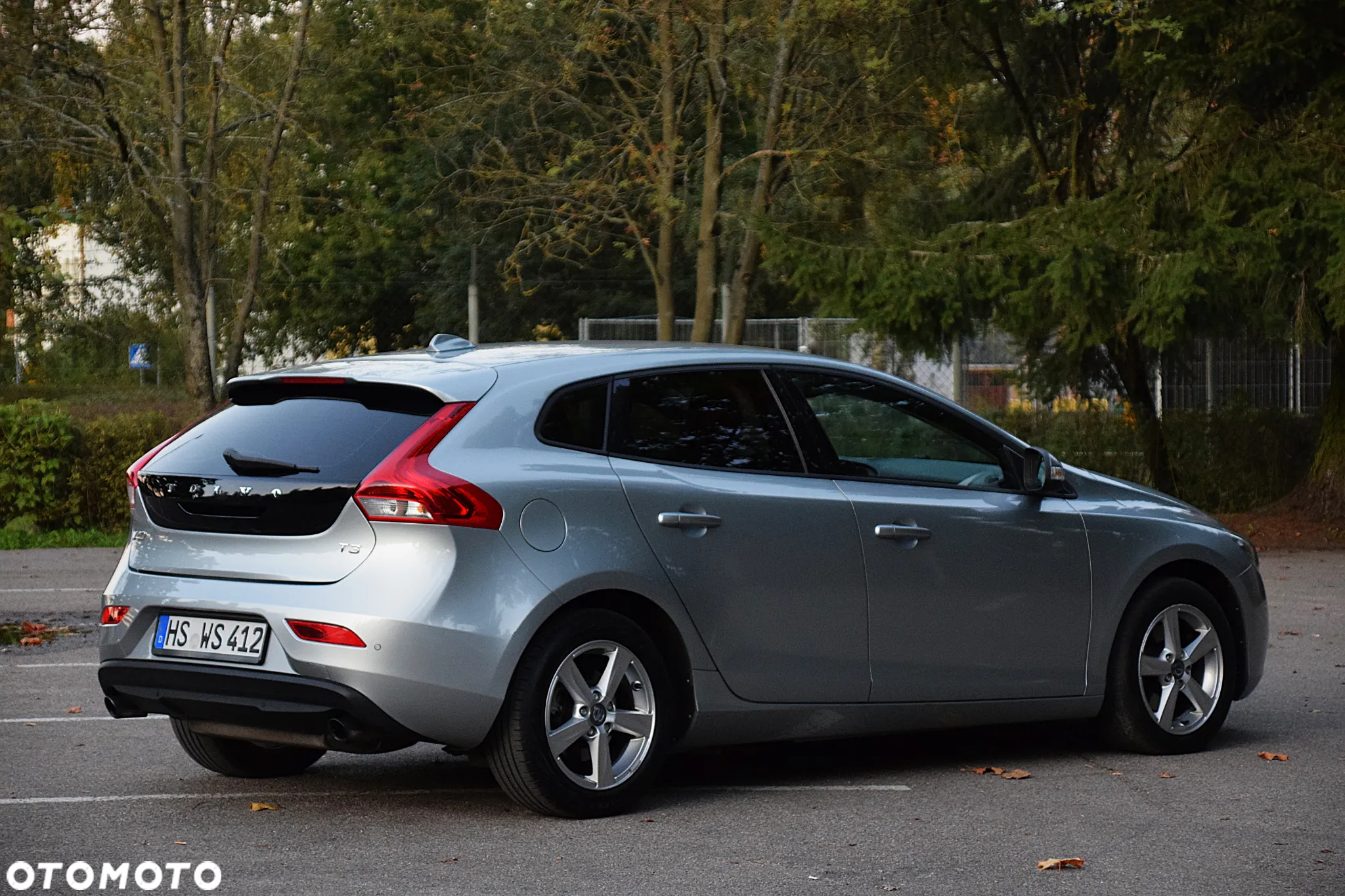 Volvo V40 T3 Momentum - 21