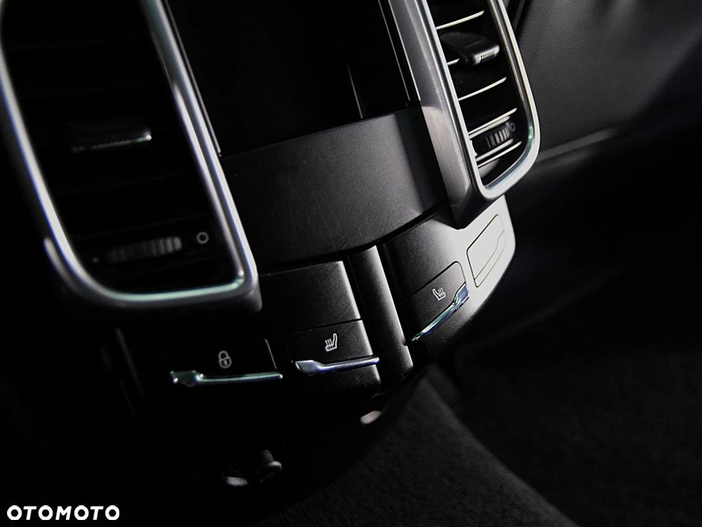 Porsche Cayenne S E-Hybrid Platinum Edition - 21