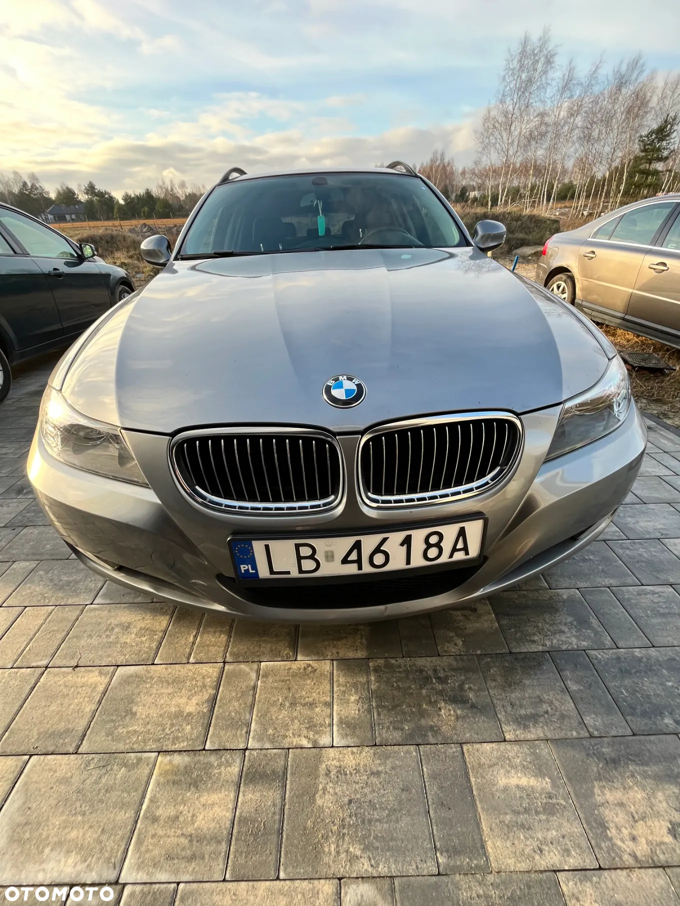 BMW Seria 3 318d Touring - 3