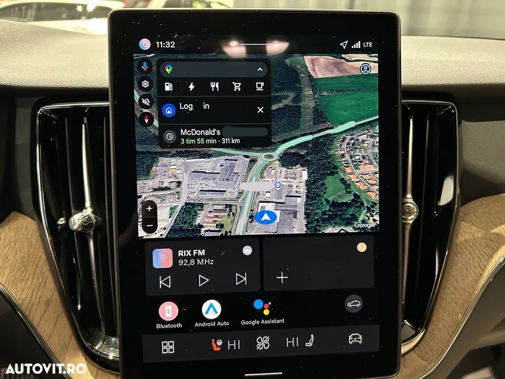 Volvo XC 60 T6 AWD AT PHEV Plus Bright - 11