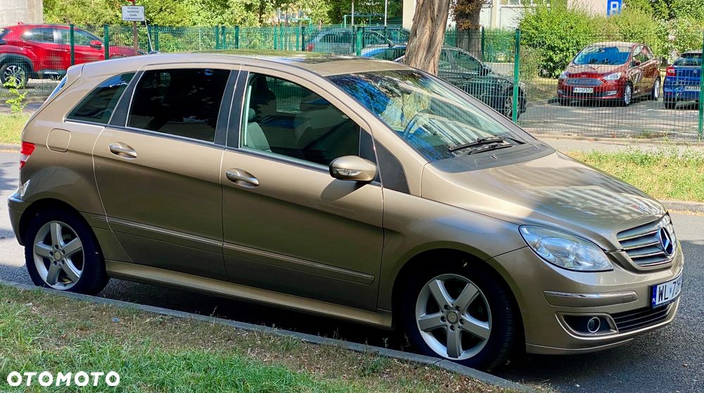 Mercedes-Benz Klasa B - 39