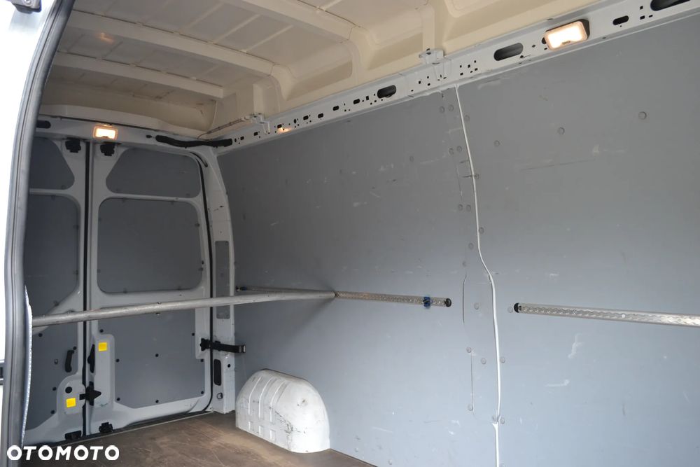 Renault Master - 29
