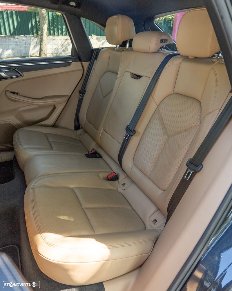 Porsche Macan - 17