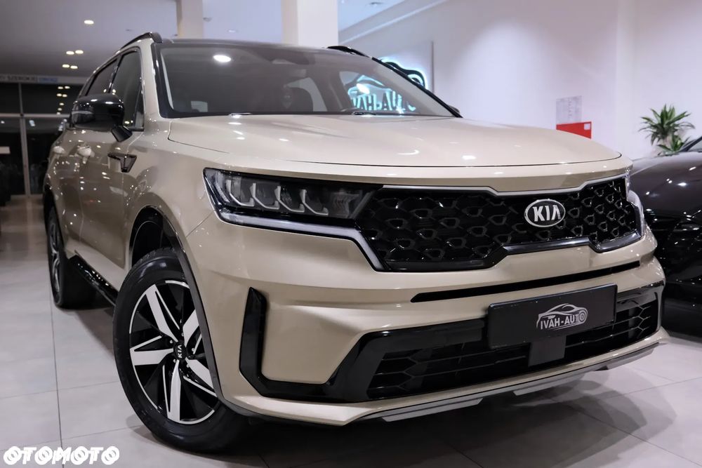 Kia Sorento - 4