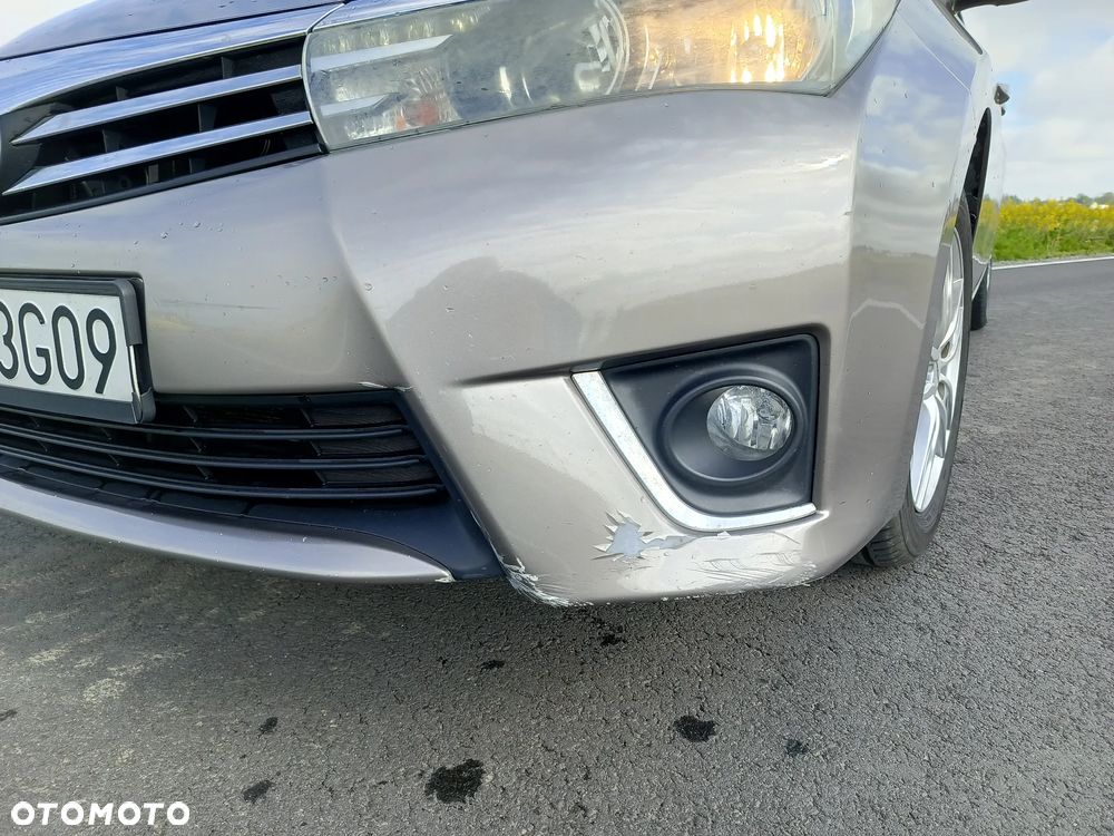 Toyota Corolla 1.6 Premium - 9
