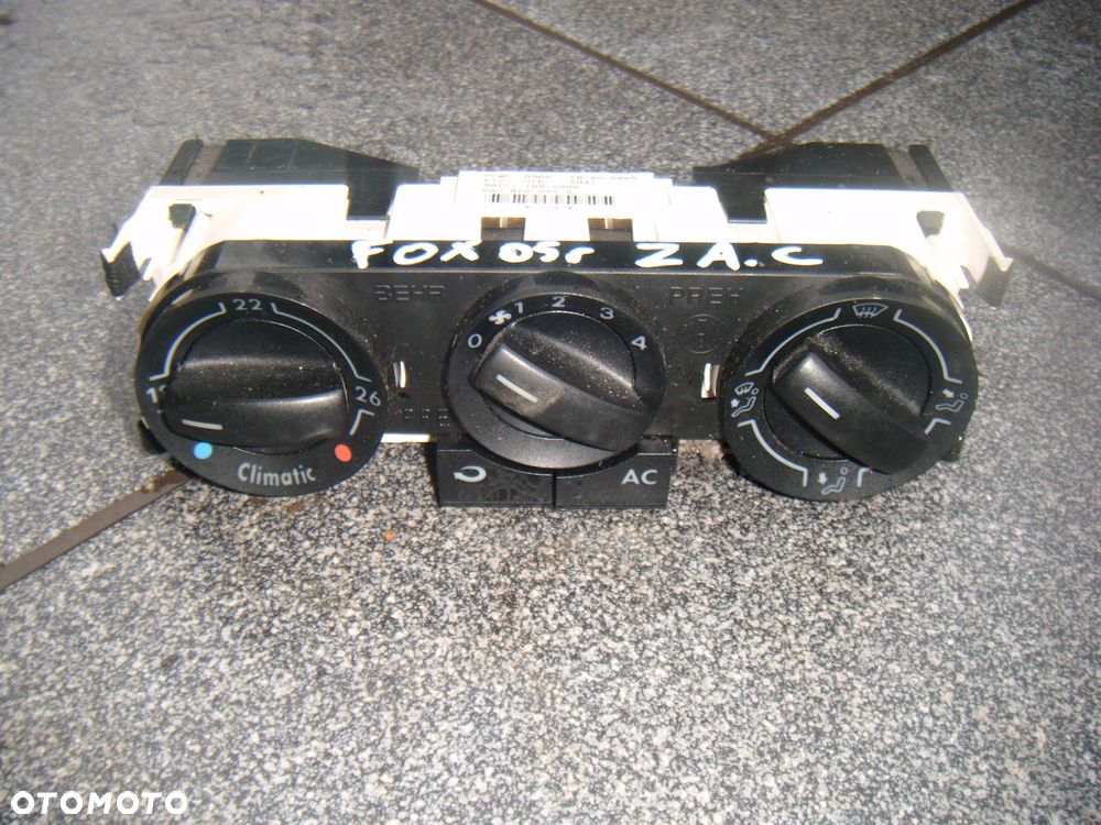 vw fox 05r panel sterowania nawiewem z klimą 6q0820045g - 1