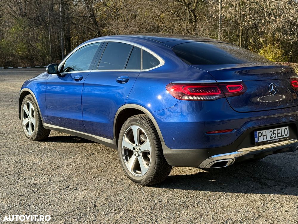 Mercedes-Benz GLC 300 4Matic 9G-TRONIC Exclusive - 3