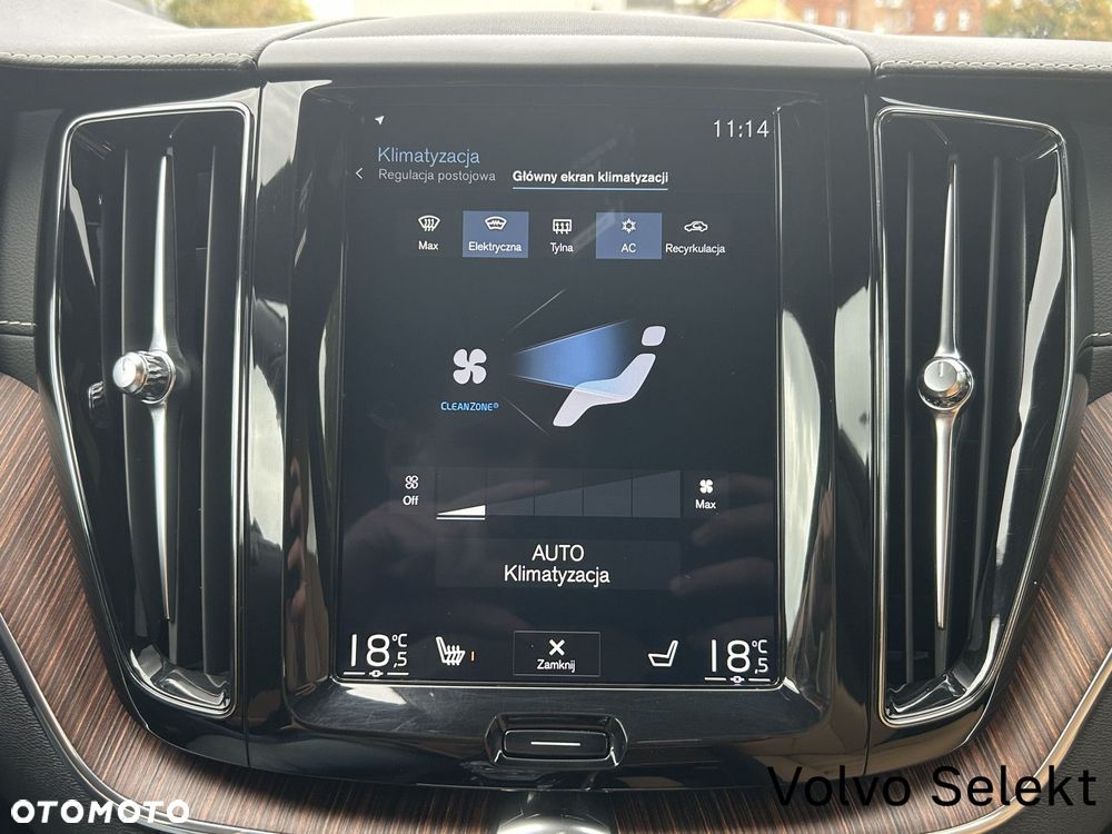 Volvo XC 60 - 22