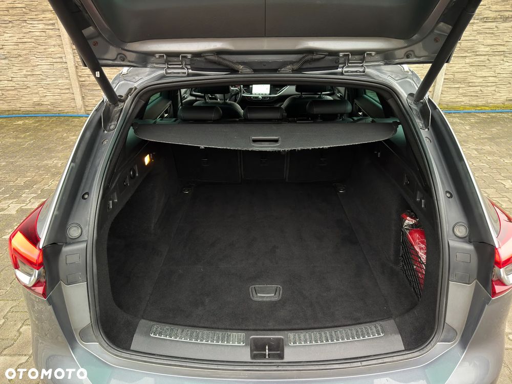 Opel Insignia 2.0 T 4x4 Exclusive S&S - 37