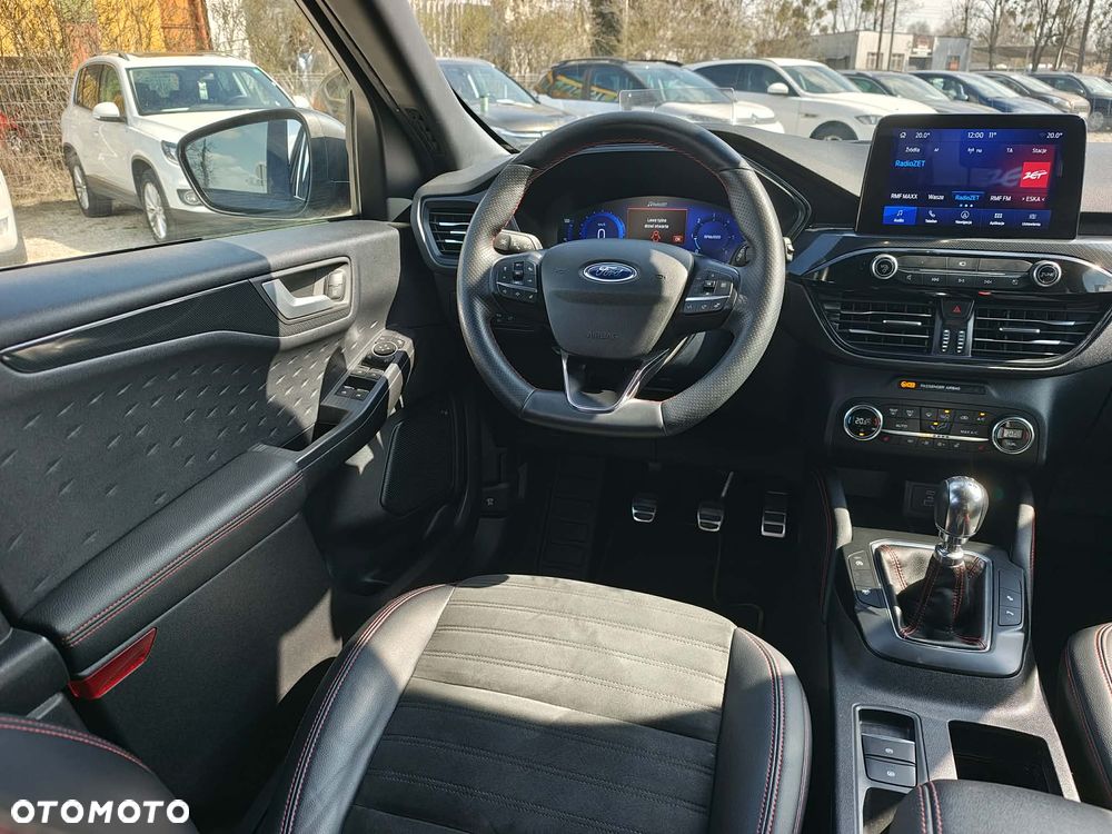 Ford Kuga 2.0 EcoBlue Hybrid ST-LINE - 16