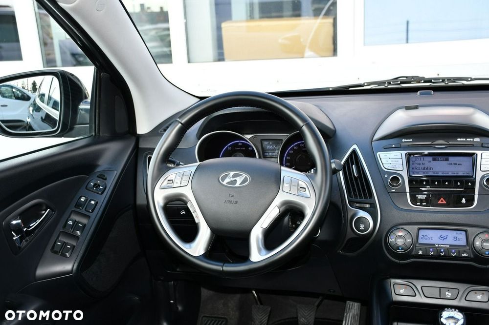 Hyundai ix35 2.0 CRDi Premium 2WD - 18