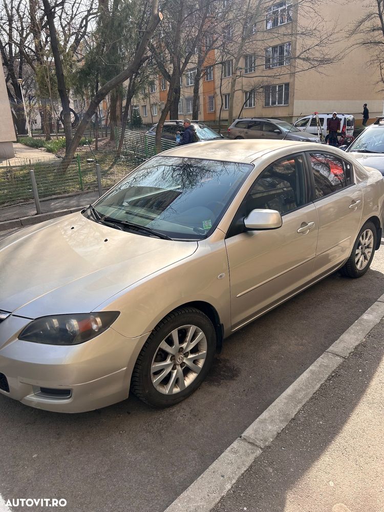 Mazda 3 - 4