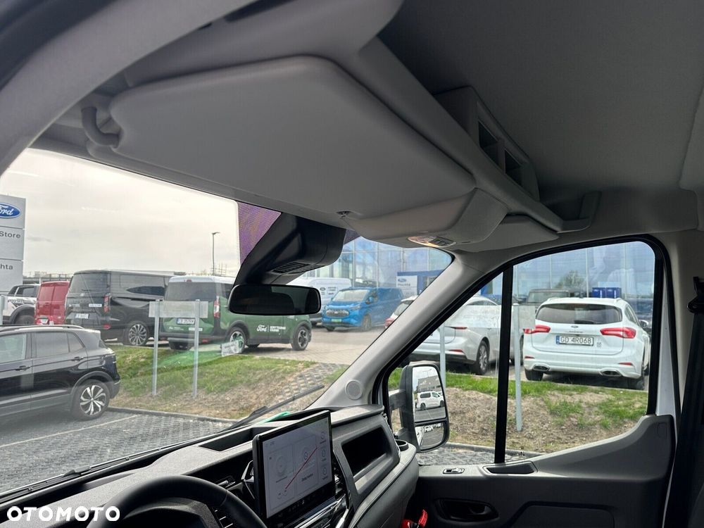 Ford transit 2.0 130KM M6 FWD Trend Podwozie brygadowe L3 - 23