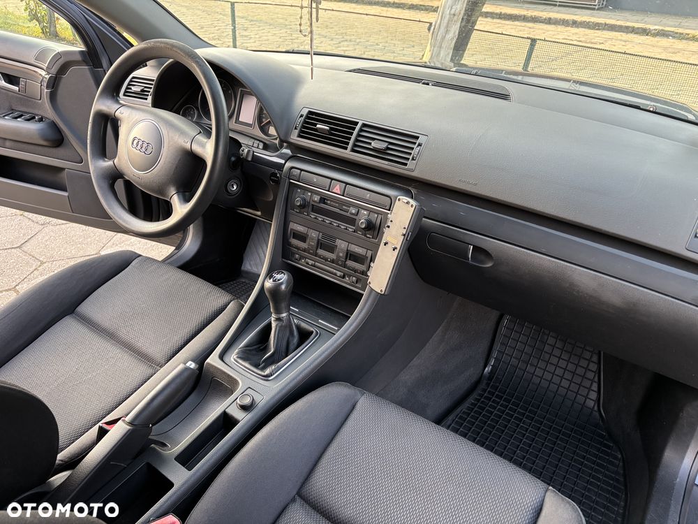 Audi A4 Avant 1.9 TDI - 24