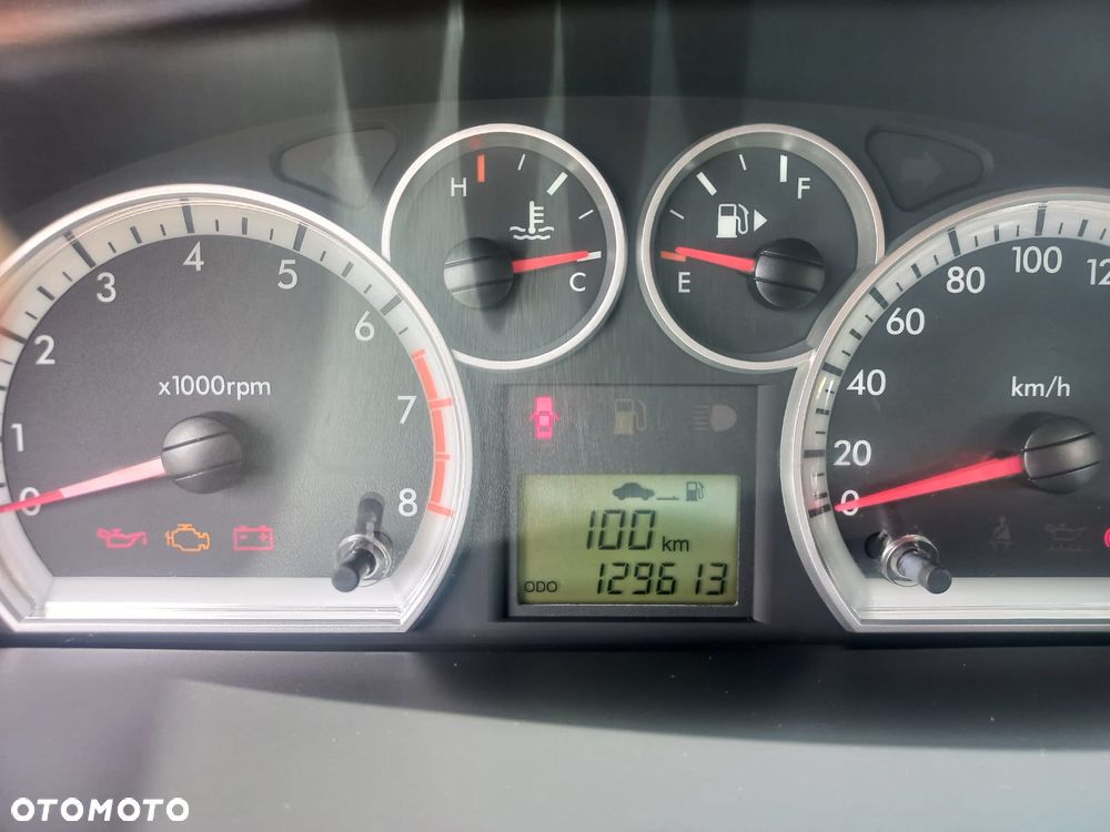 Chevrolet Aveo 1.4 LT - 9