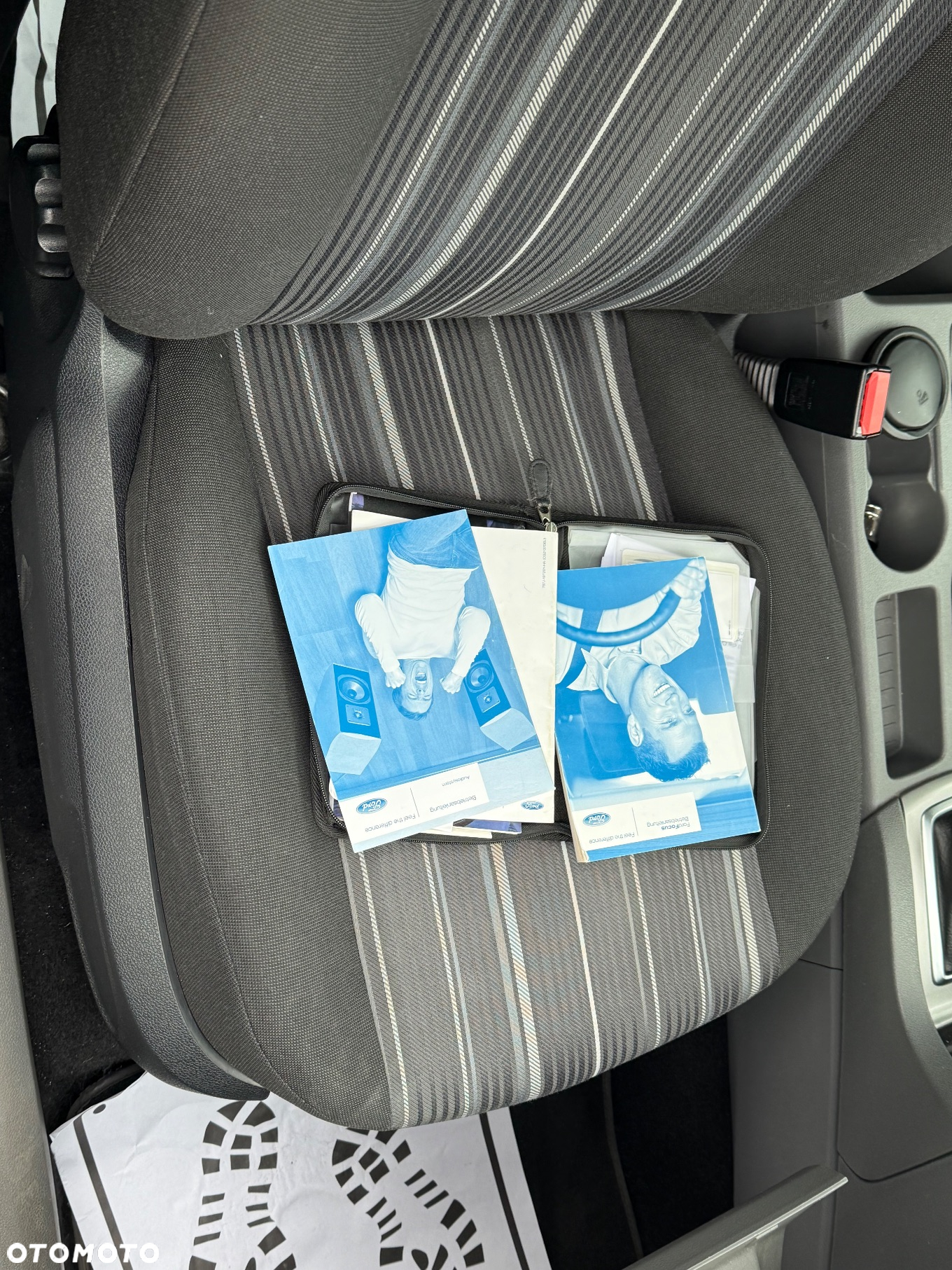 Ford Focus 1.6 16V Titanium - 31