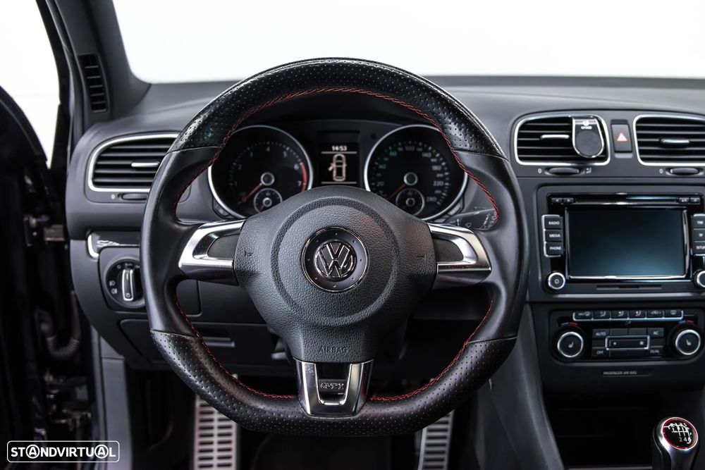 VW Golf 2.0 GTI - 20