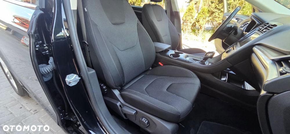 Ford Mondeo 2.0 TDCi STart-Stopp PowerShift-Aut Titanium - 37