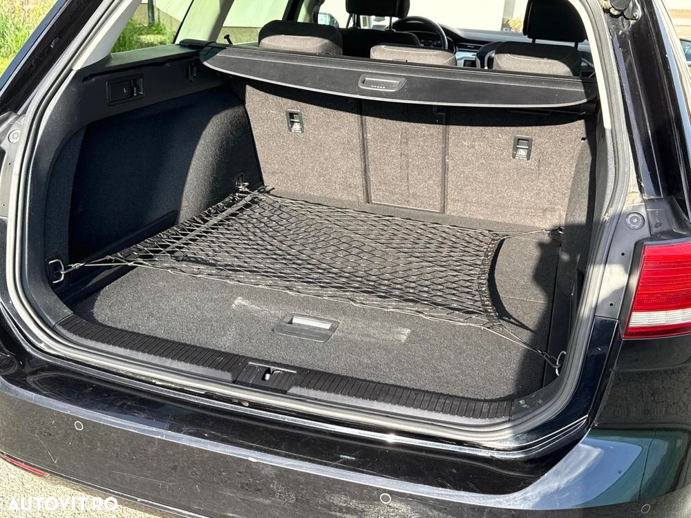 Volkswagen Passat Variant 2.0 TDI Comfortline - 16