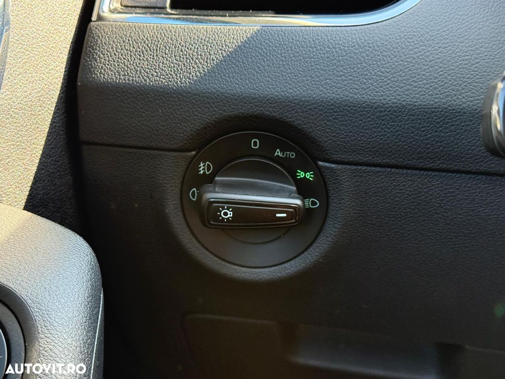 Skoda Octavia 2.0 TDI (Green tec) 4x4 Scout - 38