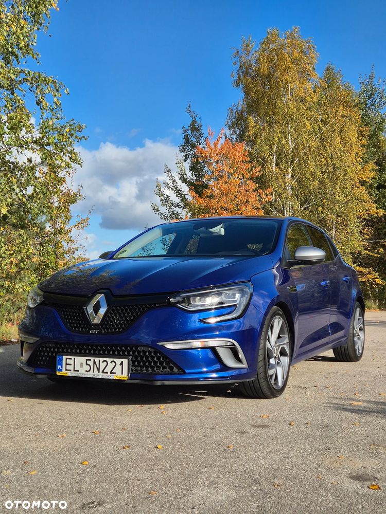 Renault Megane 2018 photo 2