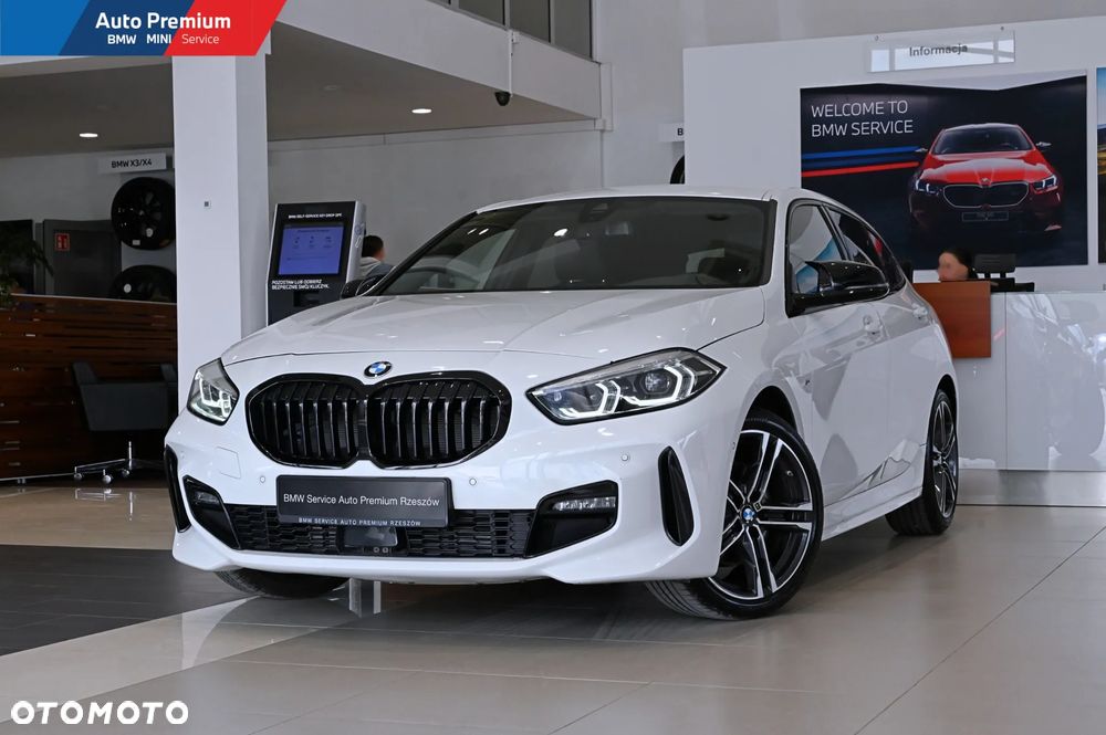 BMW Seria 1 118i - 4