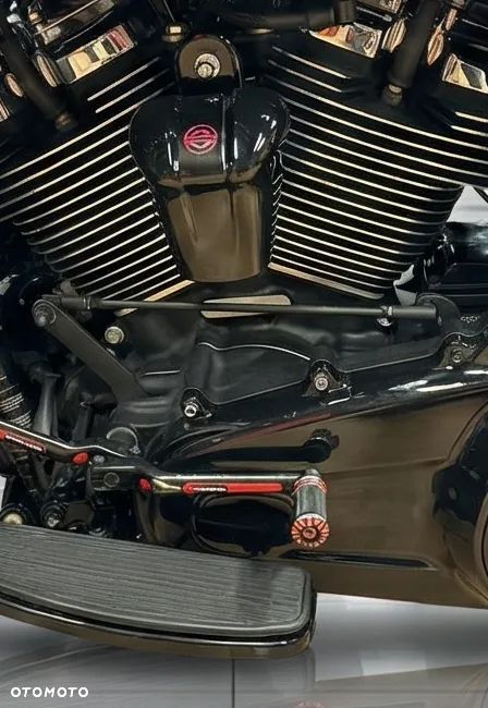 Harley-Davidson Touring Road Glide - 6