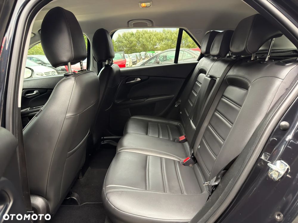 Fiat Tipo 1.6 MultiJet 16v Sport - 27