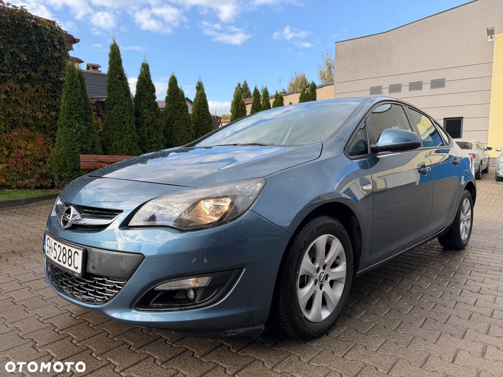 Opel Astra 1.6 Energy EU6 - 1