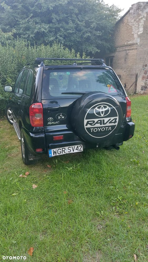 Toyota RAV4 2.0 D-4D 4x4 - 4