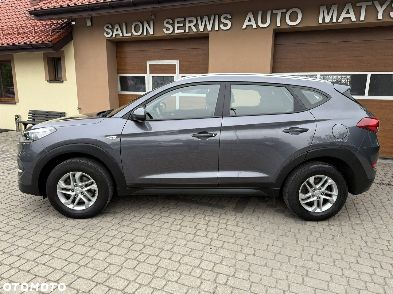 Hyundai Tucson 1.6 GDI BlueDrive Classic 2WD - 11