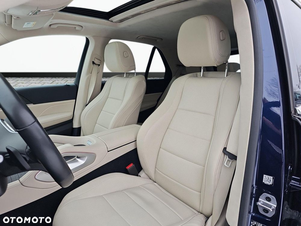 Mercedes-Benz GLE - 13