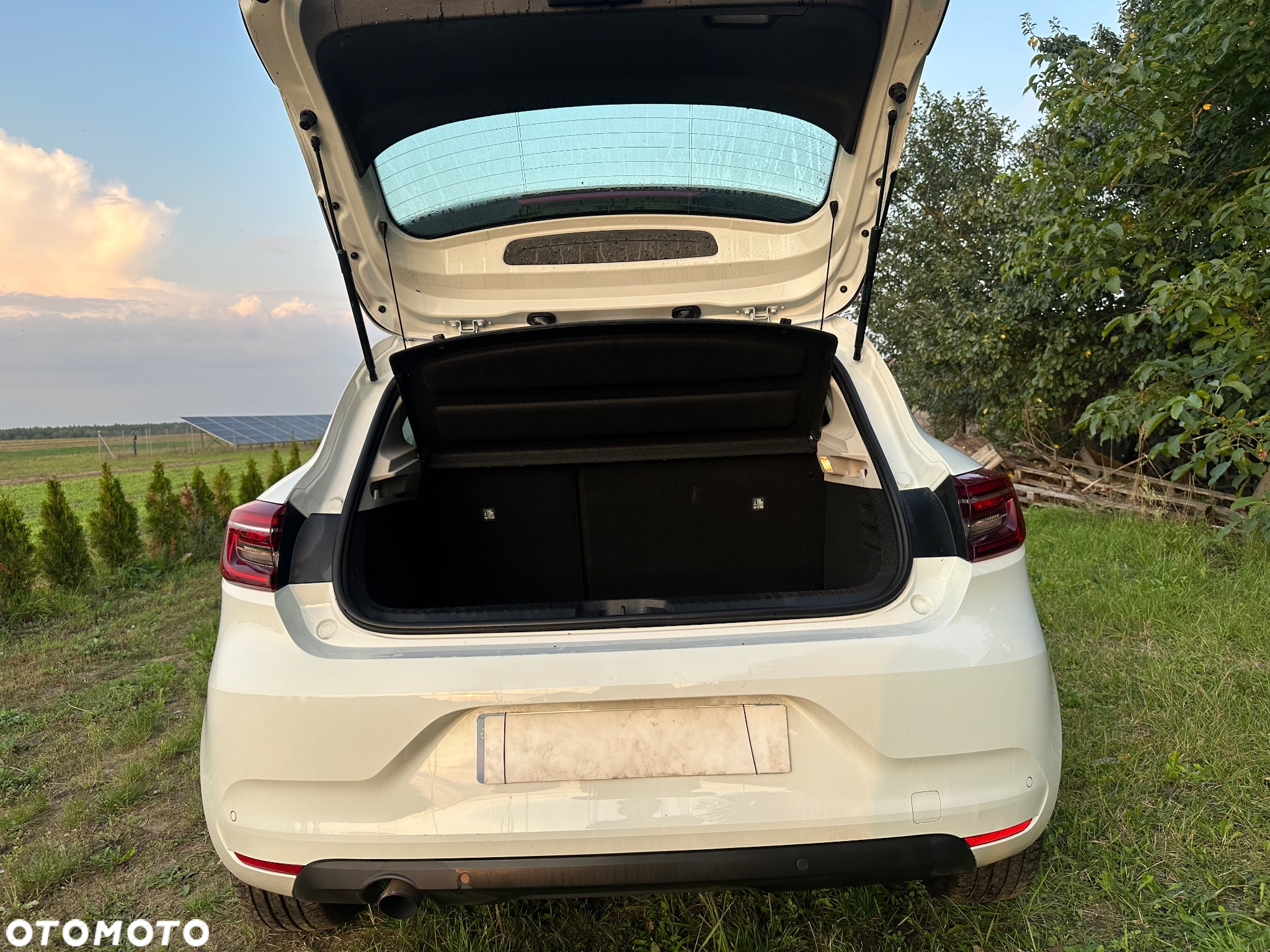 Renault Clio TCe 90 TECHNO - 15