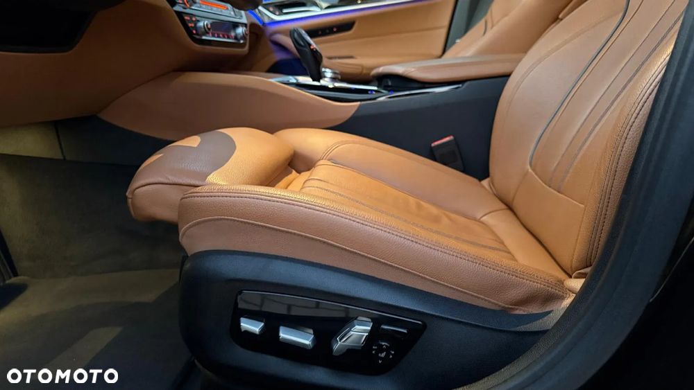 BMW Seria 5 - 19